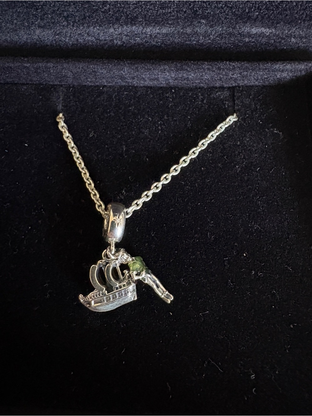 Pandora Disney Parks Peter Pan Charm & Cable Chain Necklace